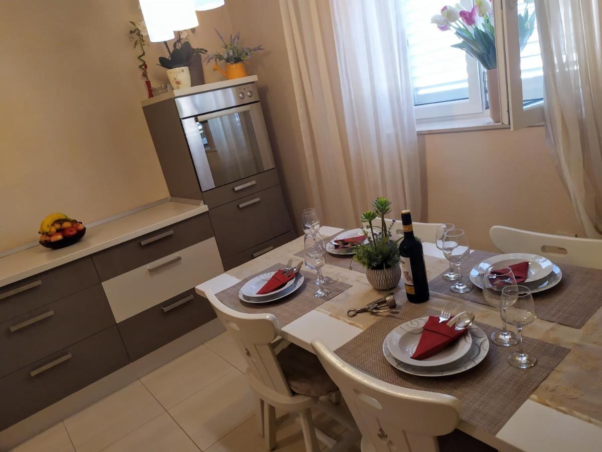 Apartment Zeljka Lovreta Makarska Luaran gambar